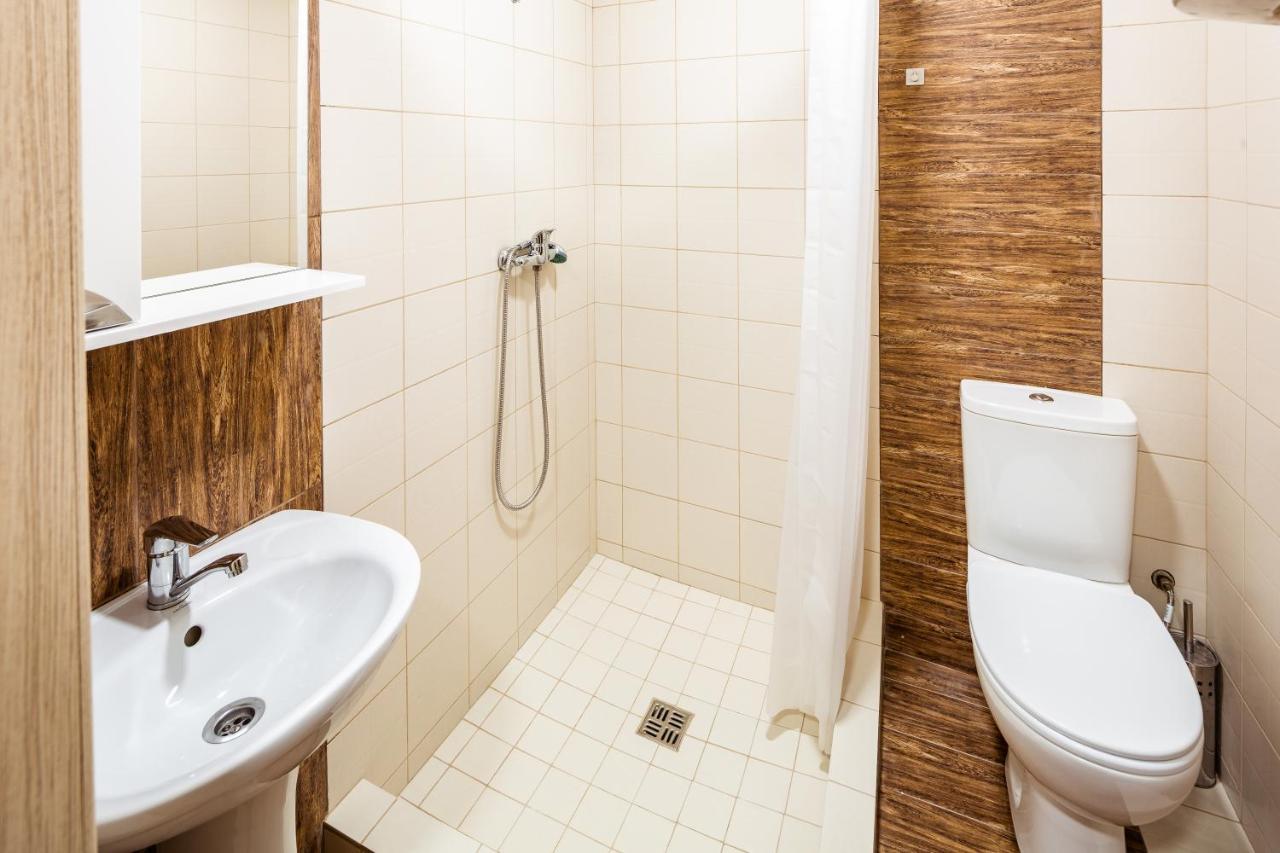 Romari Rynok Square 3 Apartman Lviv Kültér fotó